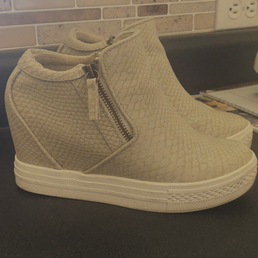 Wedge Sneakers